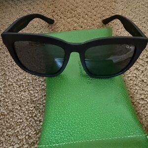 Quay Sunglasses Zeus 125 🖤